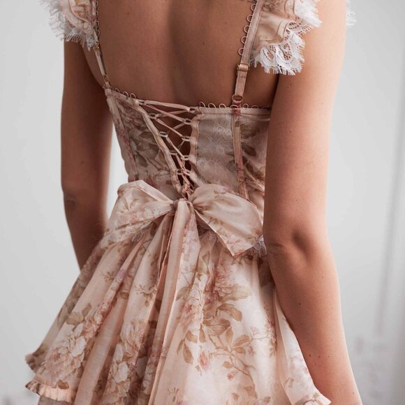 V.Chapman The Jolie Dress in Peach Tapestry - Picture 8 of 11